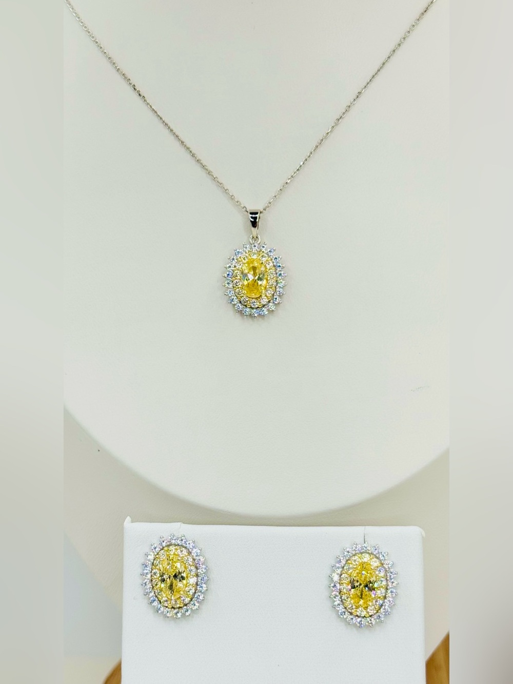 Gorgeous Canary Yellow Sapphire Halo Pendant 18K WG Necklace and Earring Set